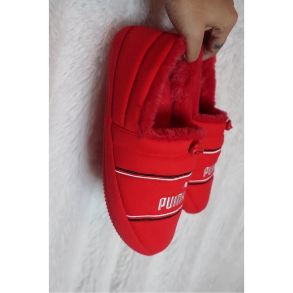 3 DIFFERENT PUMA SLIPPER COLORS ❤️👽💚 - Picture 5 of 9